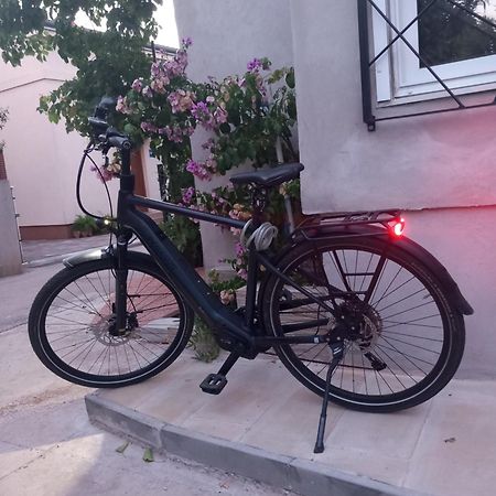 Clover Apartman Zára Kültér fotó