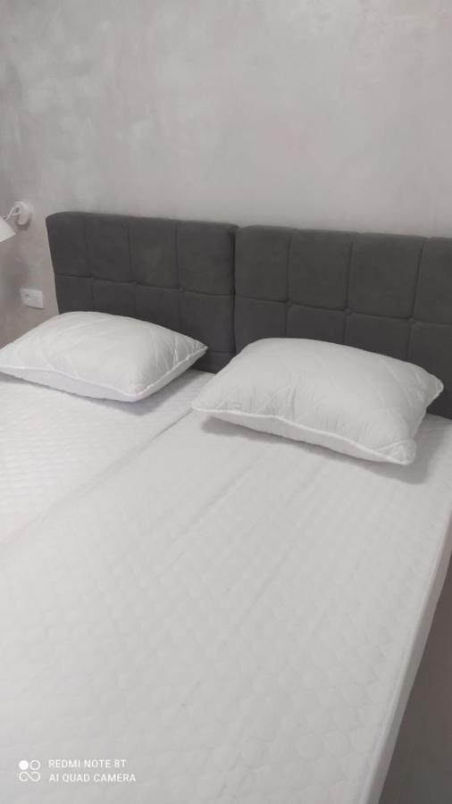 Clover Apartman Zára Kültér fotó